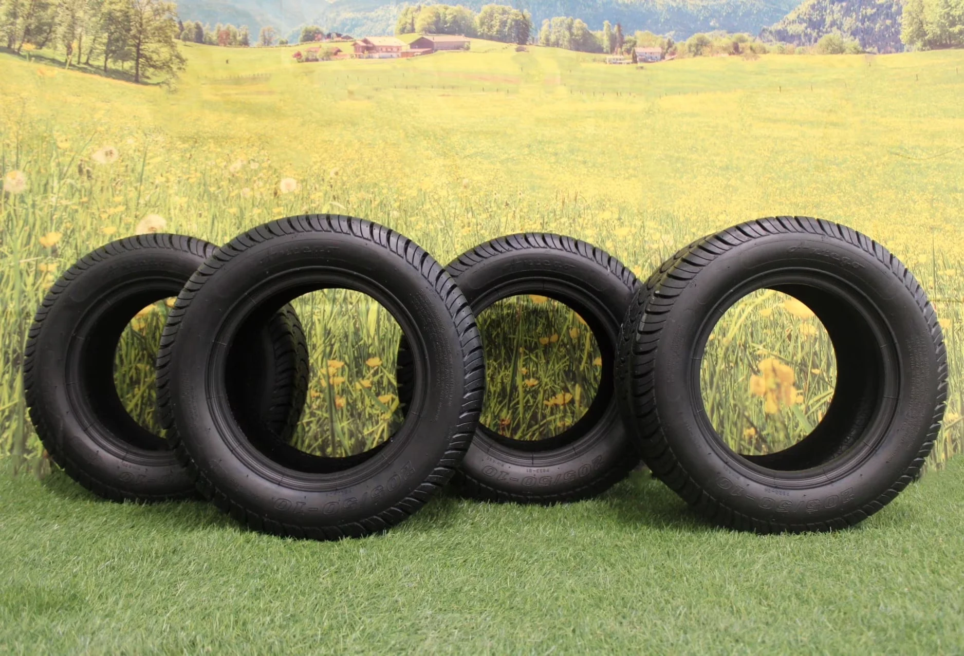 Professional Golf Cart Tire with 205/50-10 4 Ply 4 Count - Durable Build Model 006176