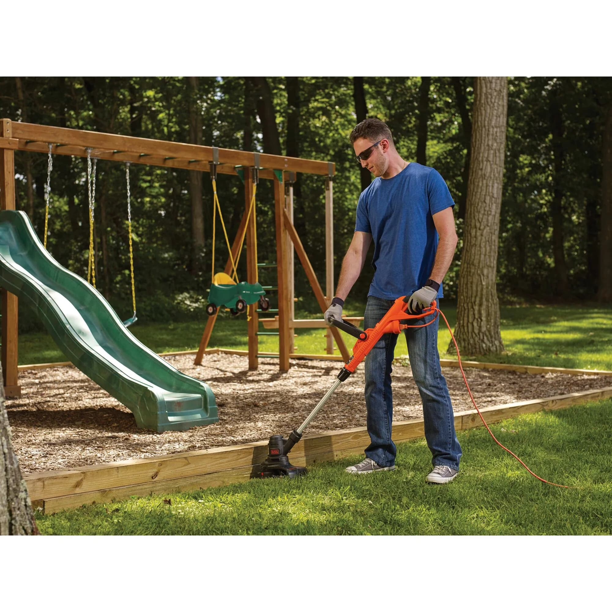 Durable String Trimmer with Automatic Line Feed, Adjustable Handle - Black Model DD5A28