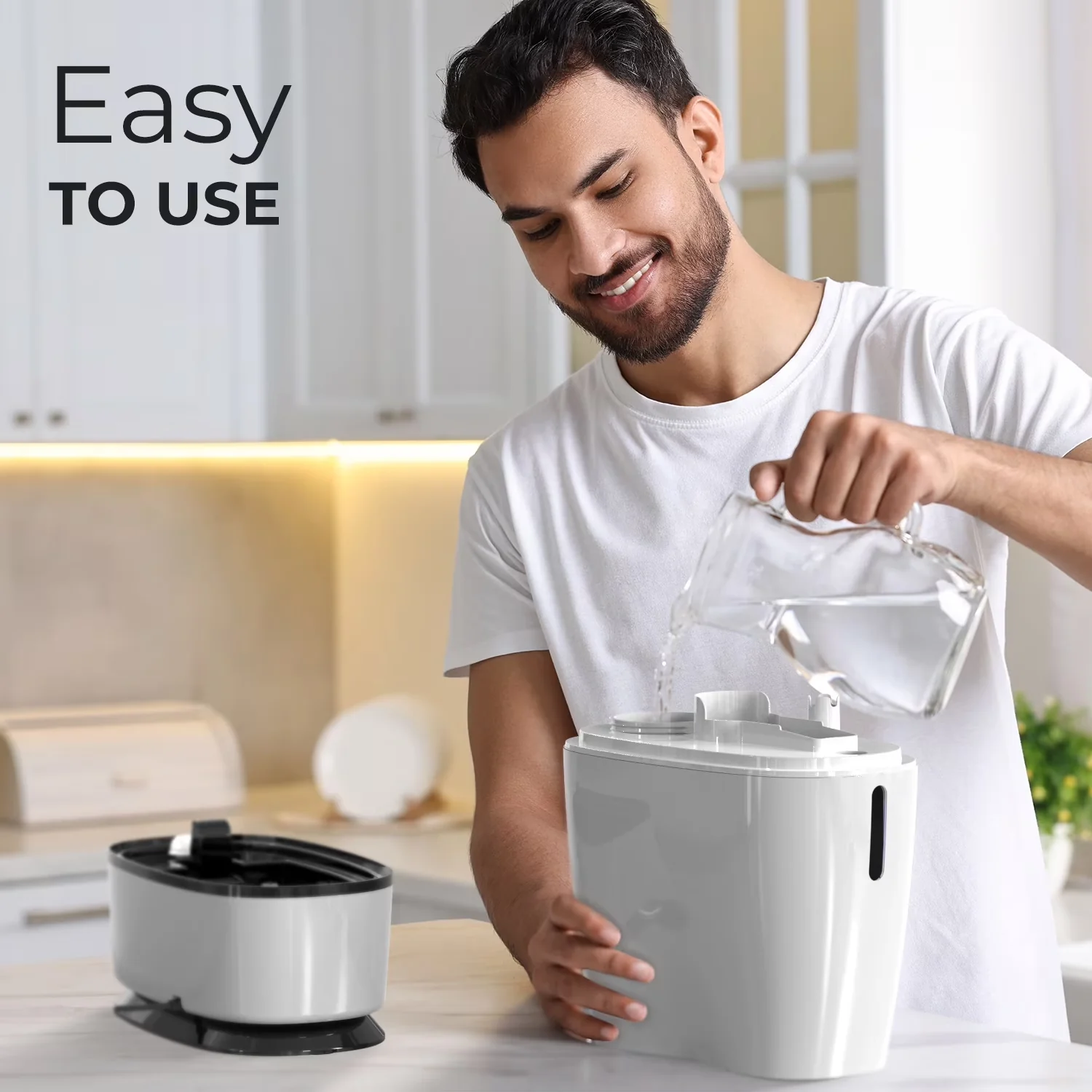 Humidifier Efficient with Oil Diffuser, Automatic Shut-Off - White for Large, Rooms Model 7166D1