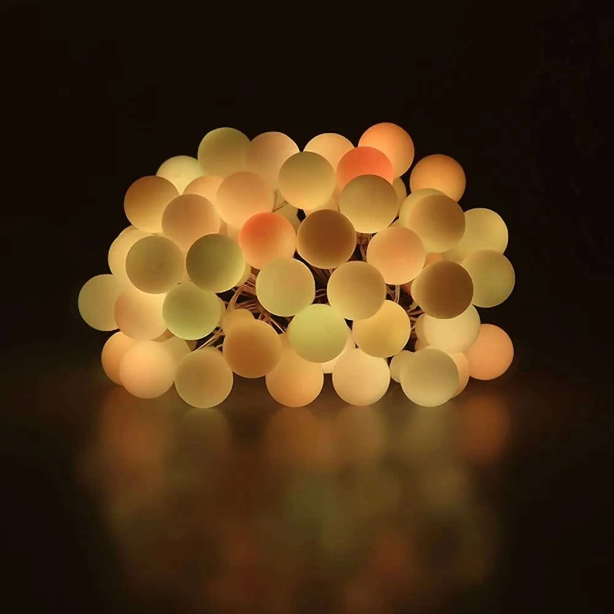 Novelty Light Efficient with LED, Battery, Easy to use and practical for everyone. - Model B9B9D3