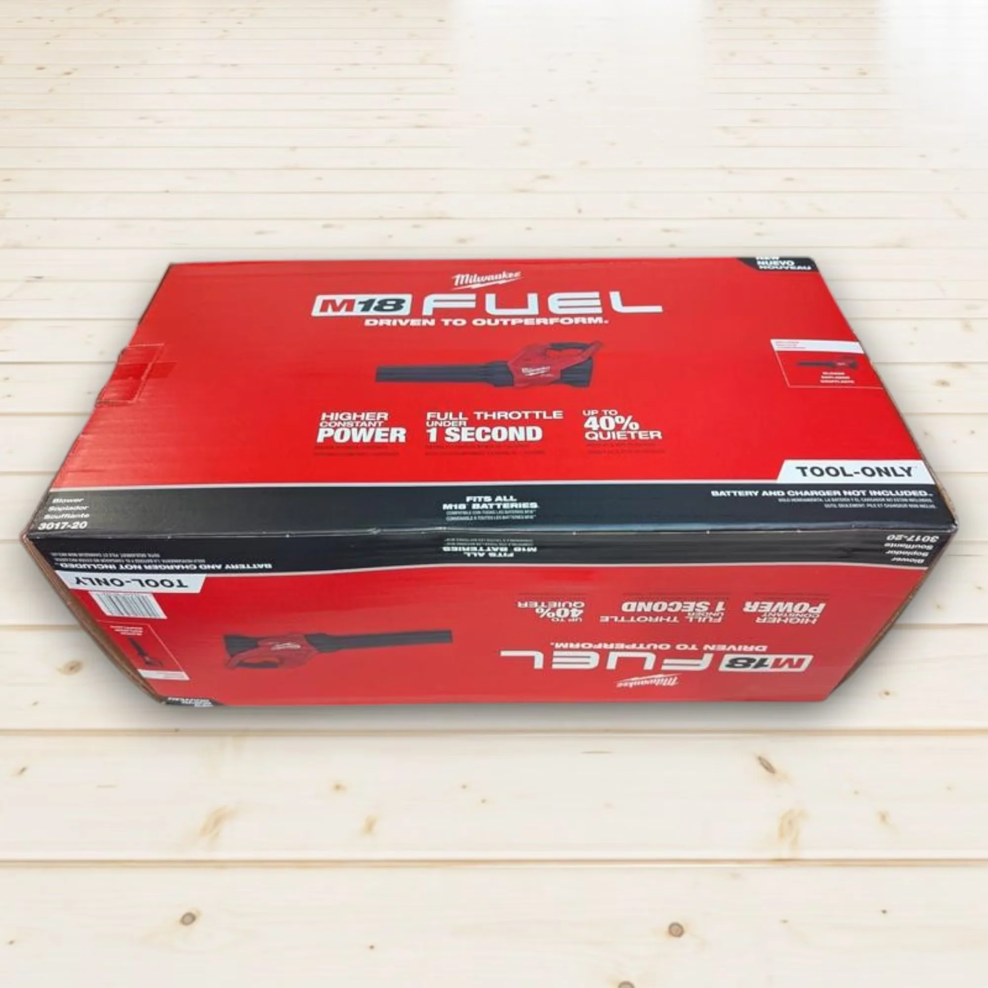 Classic Leaf Blower with Battery, M18 FUEL Cordless, 500 CFM for Everyday Use - Model 5BA798