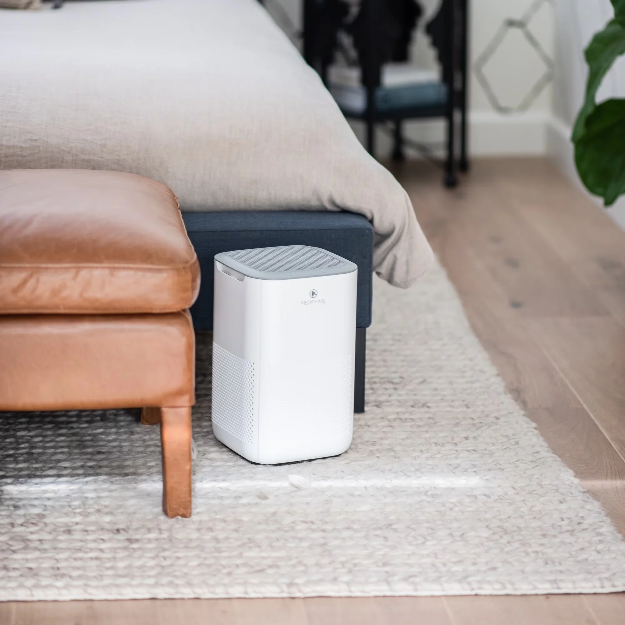 Professional Air Purifier with Filter Change Indicator, Variable Speed - Model 77FF91